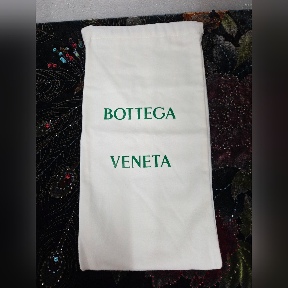 Bottega Veneta White Bag with Green Logo